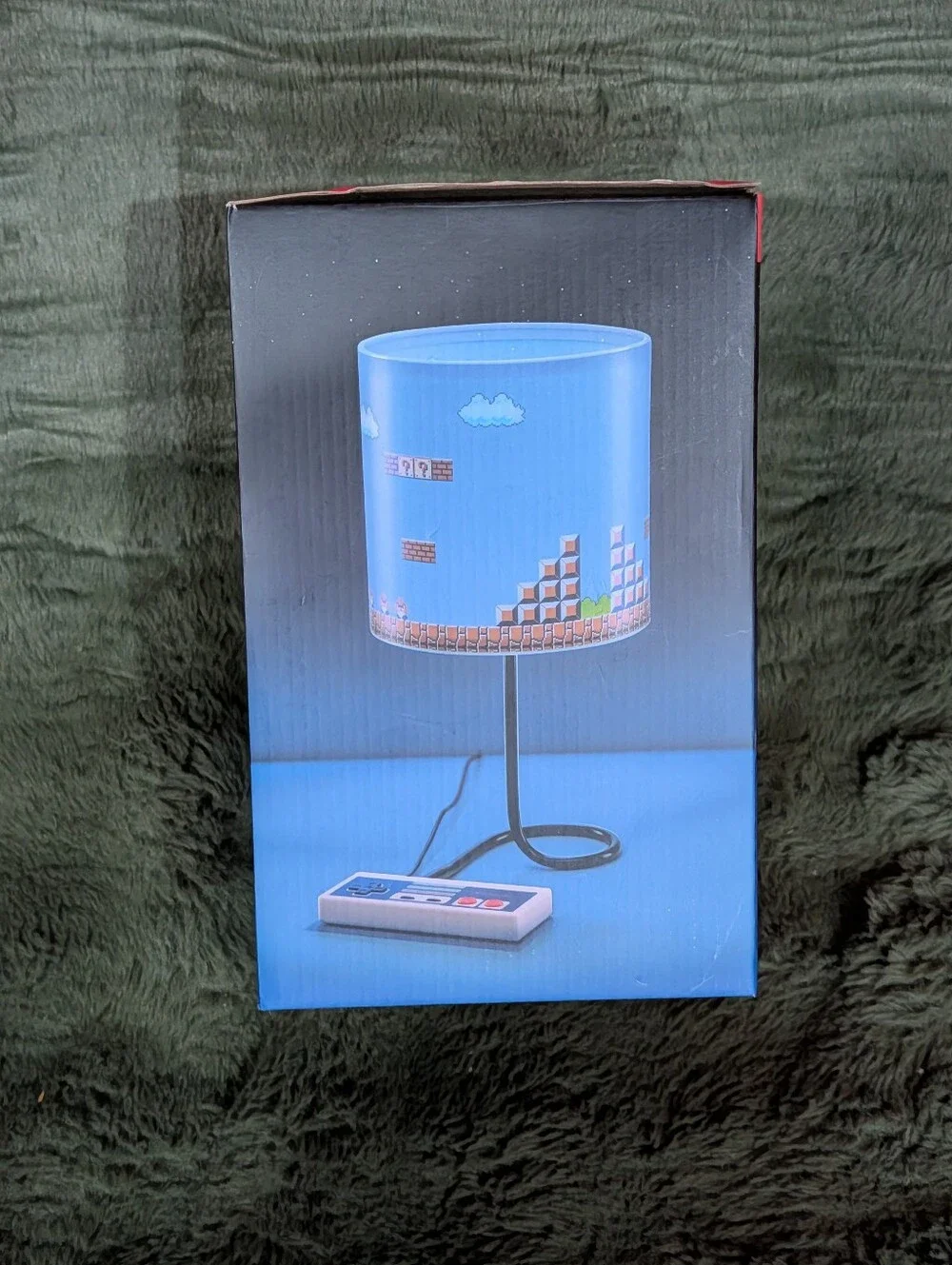 Brand New Nintendo NES Super Mario USB Lamp with Controller Base